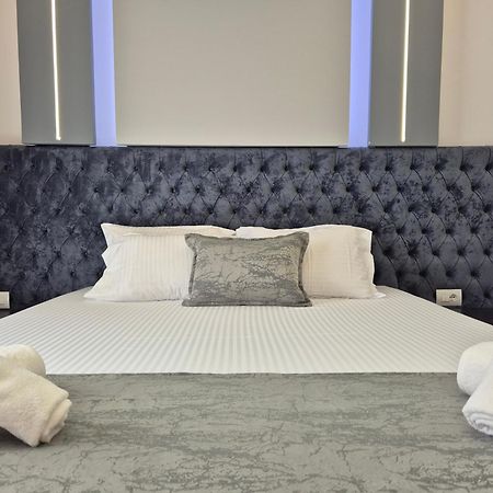 Vila Roxhest Sarandë Eksteriør bilde
