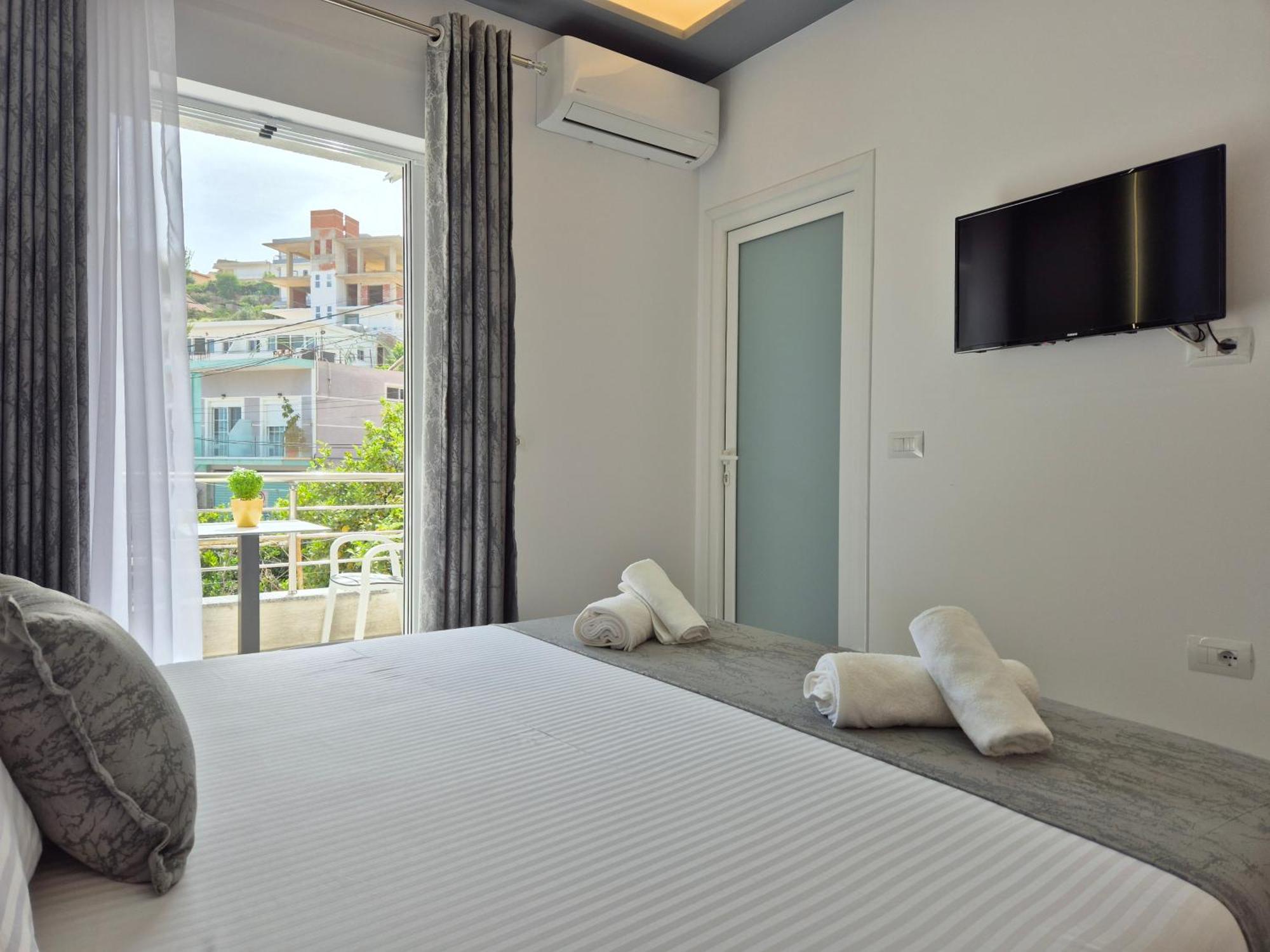Vila Roxhest Sarandë Eksteriør bilde